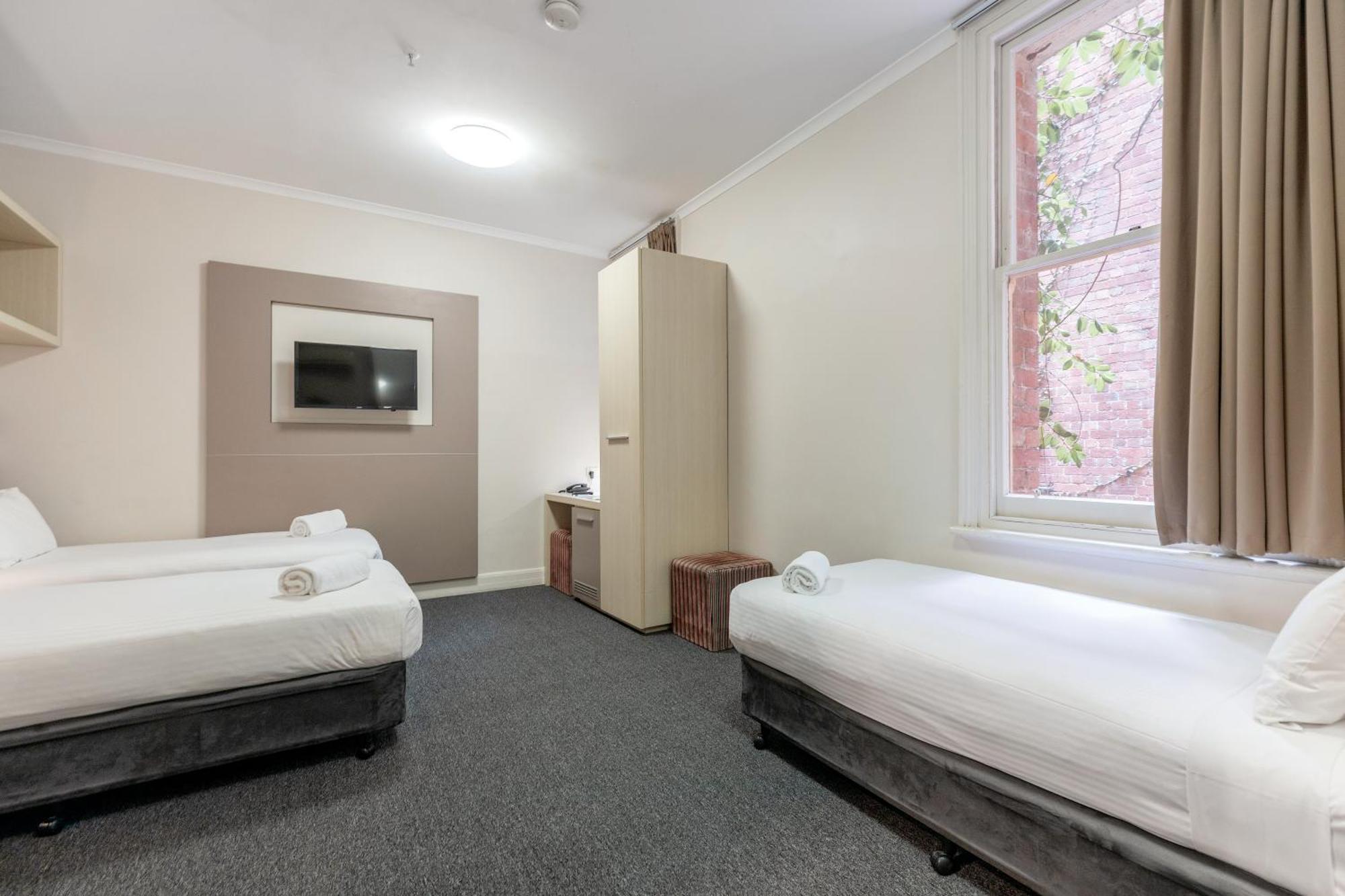 Standard Trio Room